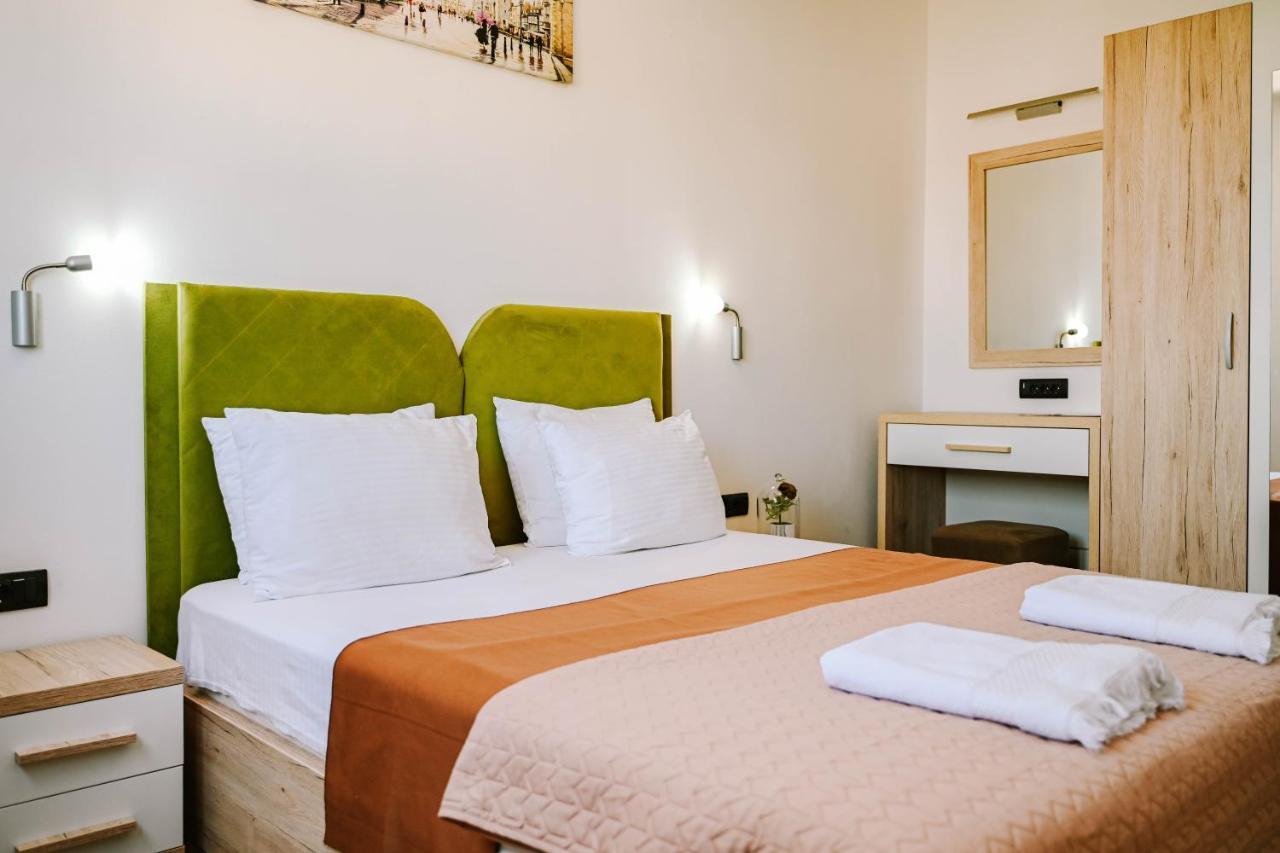 Hotel Lajka Luxury Ulcinj Exteriör bild