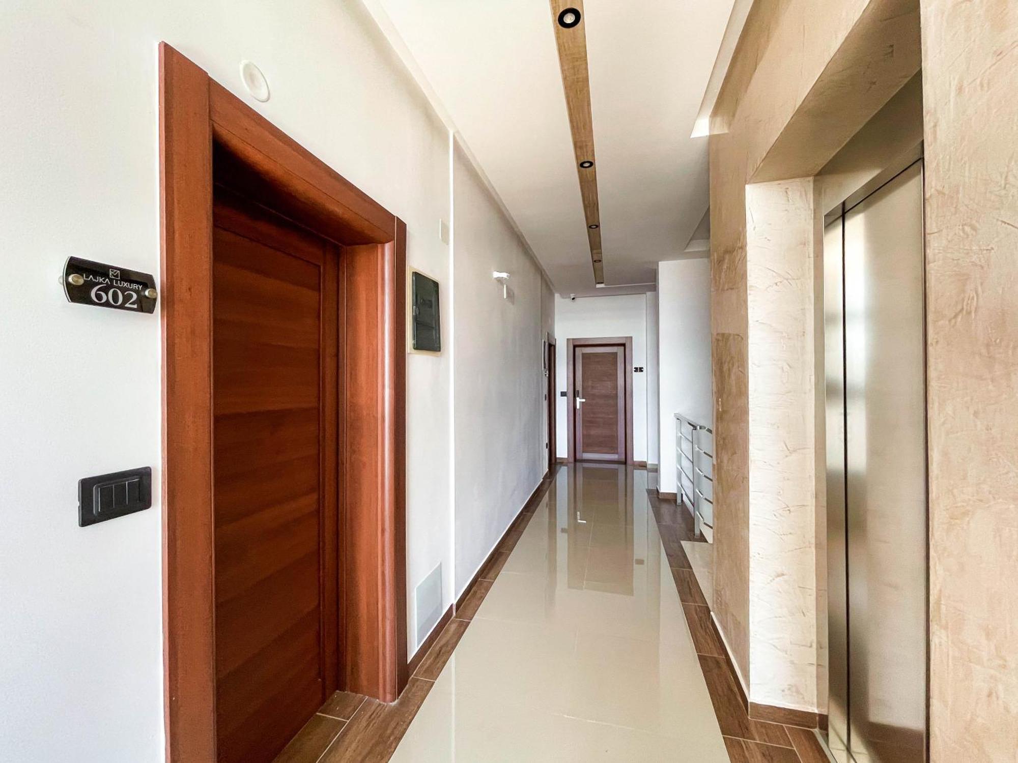 Hotel Lajka Luxury Ulcinj Exteriör bild