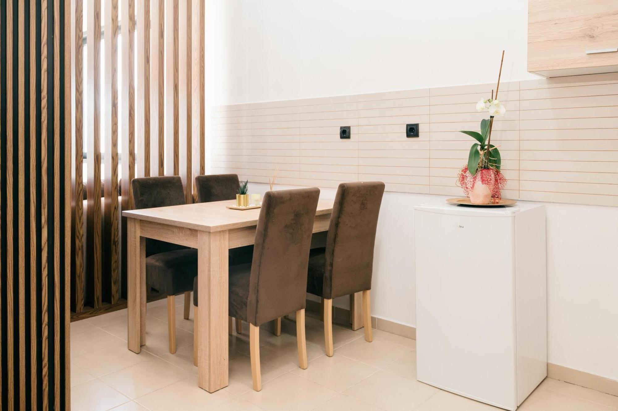 Hotel Lajka Luxury Ulcinj Exteriör bild